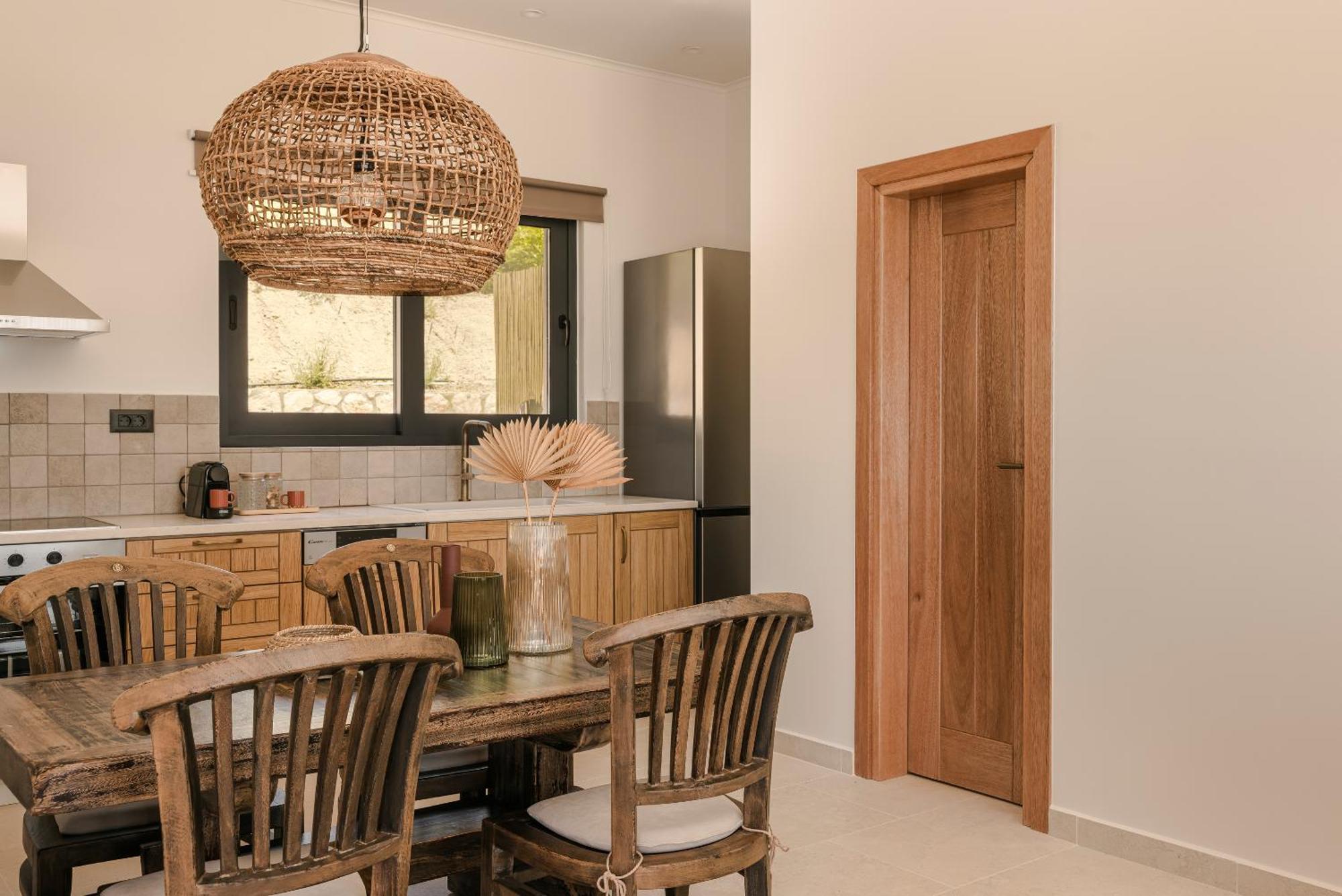 Hilaritas Luxury Suites Sea View, Private Pool & Jacuzzi Paradise Ratzaklíon エクステリア 写真