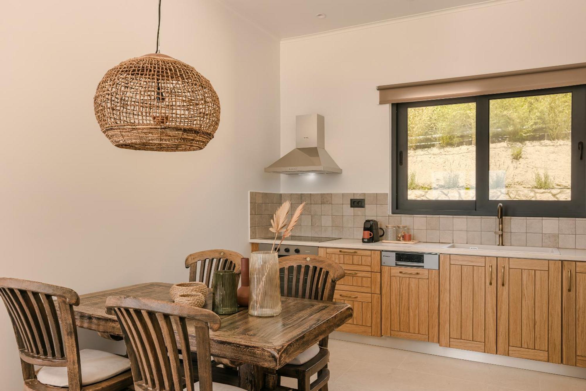 Hilaritas Luxury Suites Sea View, Private Pool & Jacuzzi Paradise Ratzaklíon エクステリア 写真