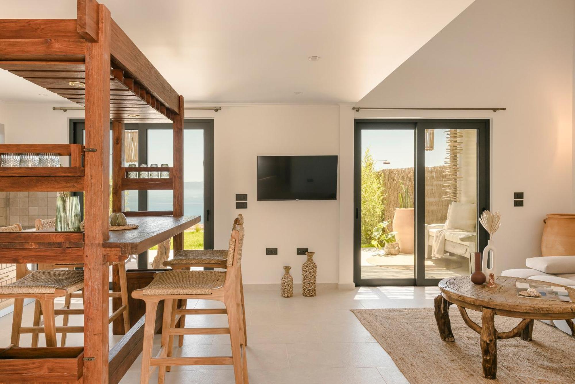 Hilaritas Luxury Suites Sea View, Private Pool & Jacuzzi Paradise Ratzaklíon エクステリア 写真
