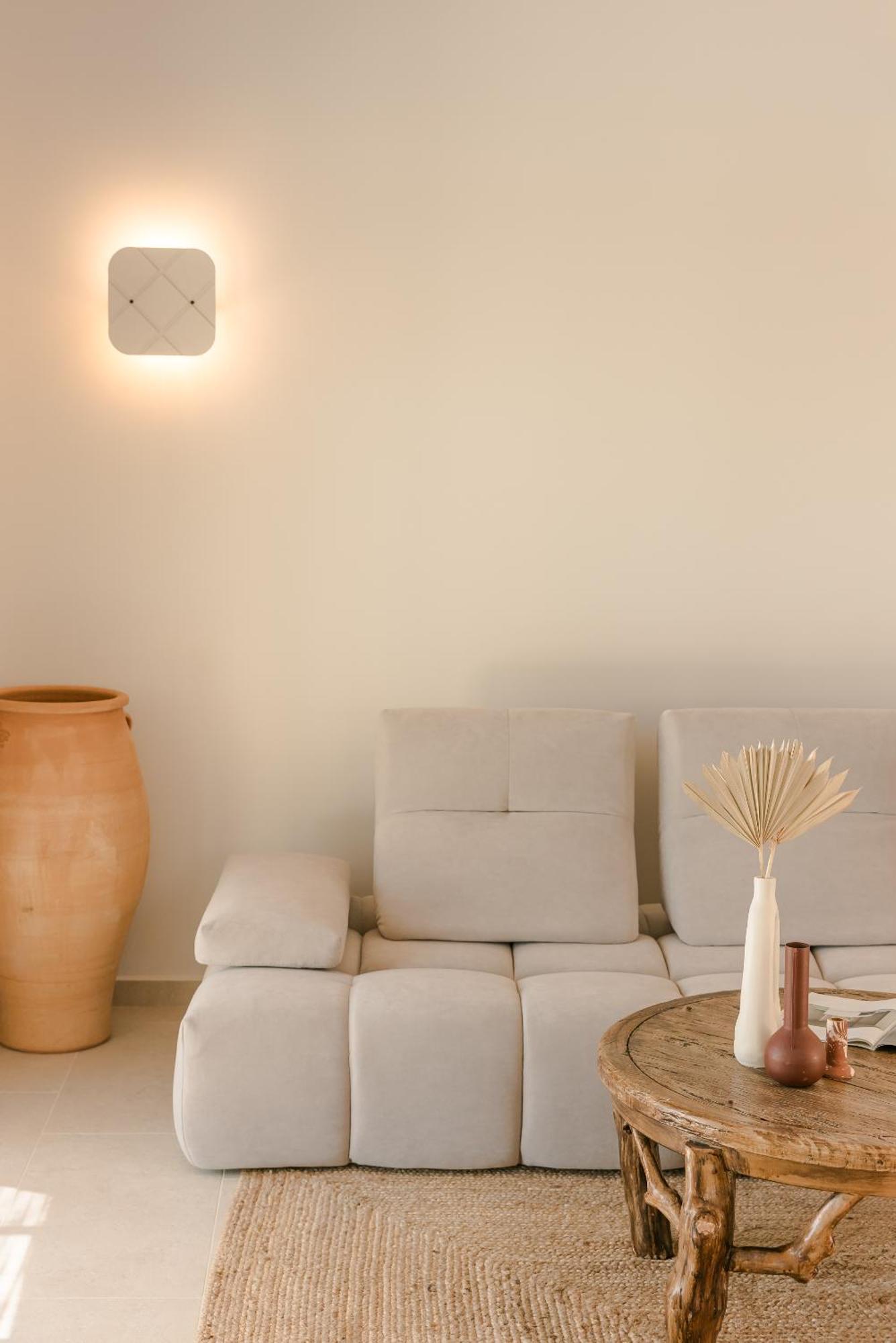 Hilaritas Luxury Suites Sea View, Private Pool & Jacuzzi Paradise Ratzaklíon エクステリア 写真