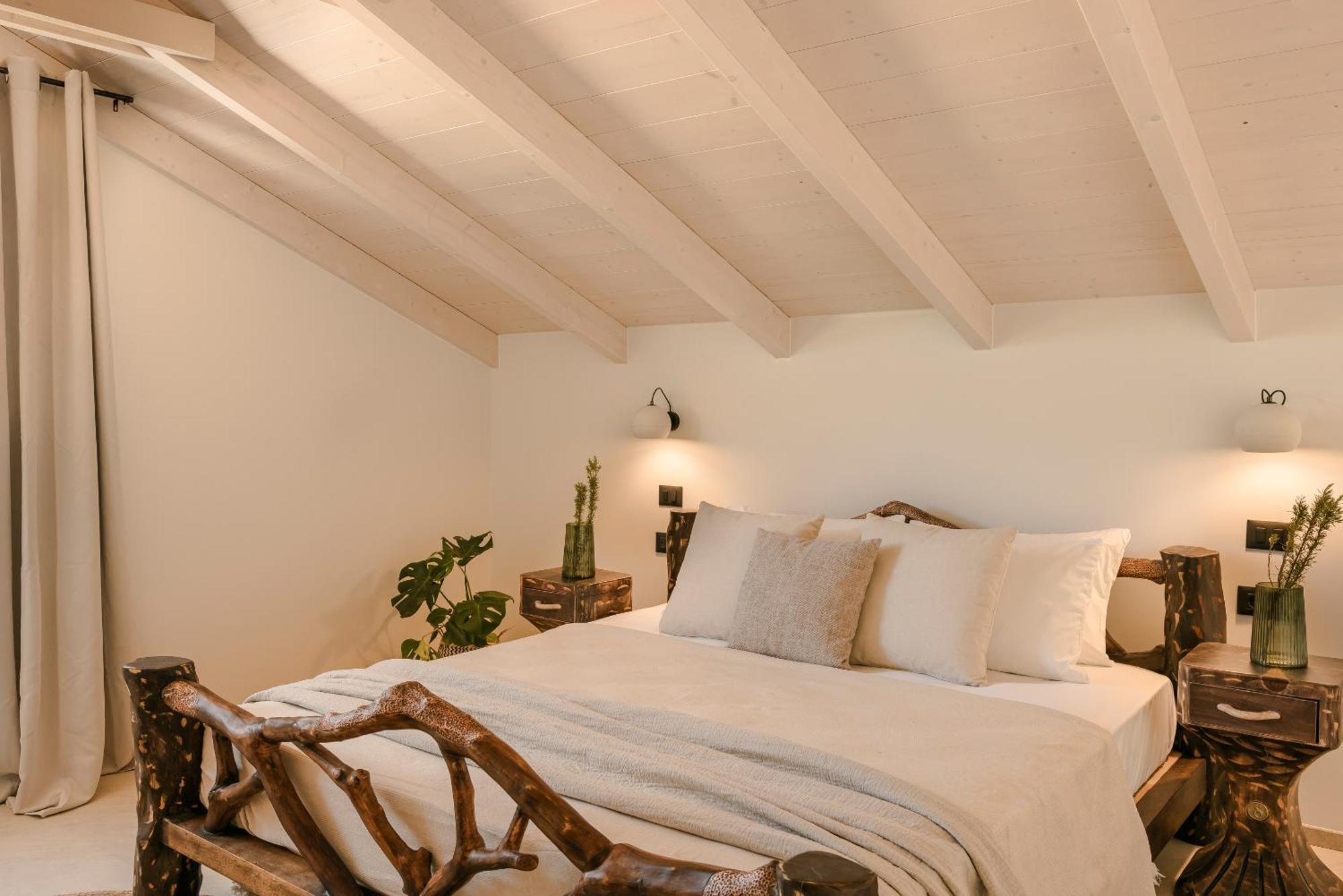 Hilaritas Luxury Suites Sea View, Private Pool & Jacuzzi Paradise Ratzaklíon エクステリア 写真